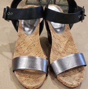 BCBG wedge sandles